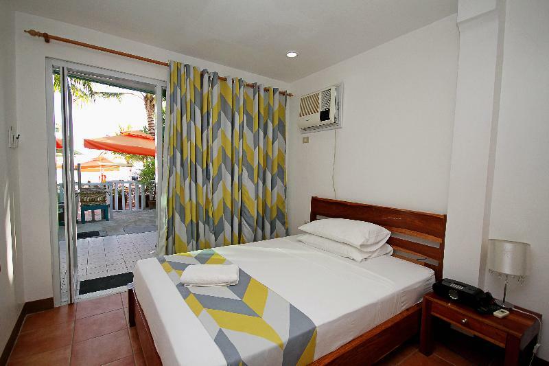 Bluewaves Beach House Balabag  Экстерьер фото